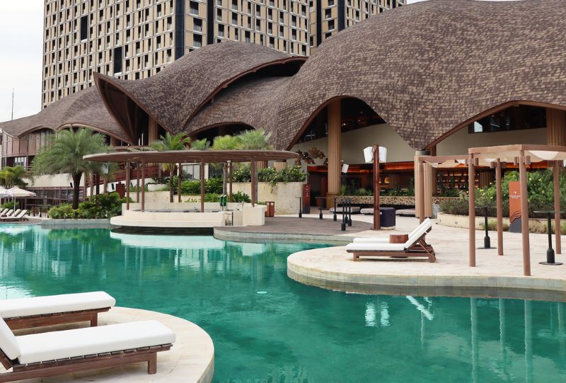 Khayangan Beach Club Gallery 02