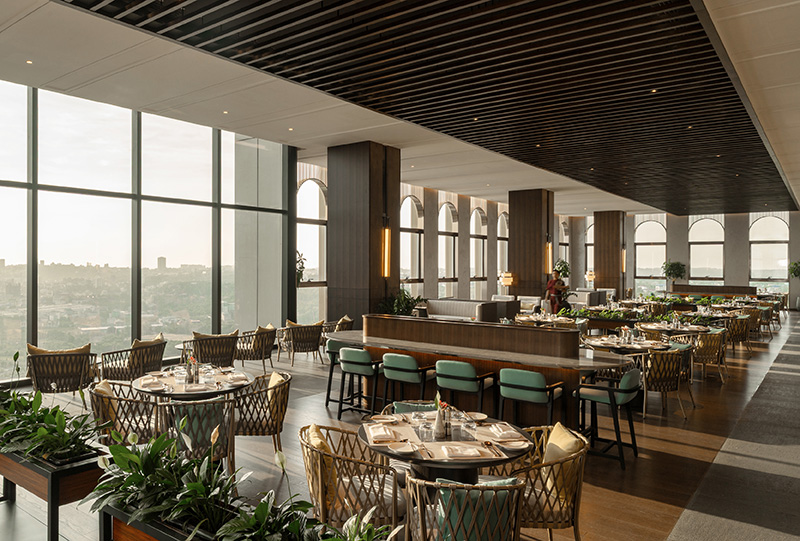 SECT4 – LANSCAPE 1 resize Angkasa restaurant and bar, an all-day dining venue, a space can feature up to 400 pax, serving variety of cuisine, from local to international cuisine.